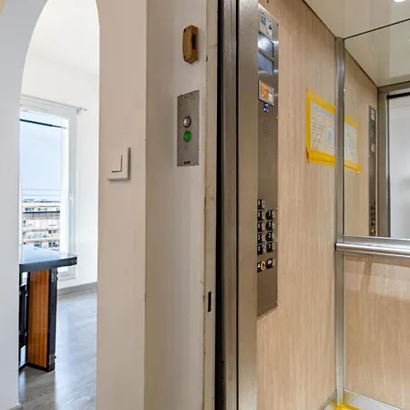 72 Mar - Stunning 2-bedroom Rooftop With Sea View - Parking Апартаменты Канны